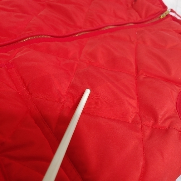 Red Woolrich duck down quilted vest - Picture 9 of 9